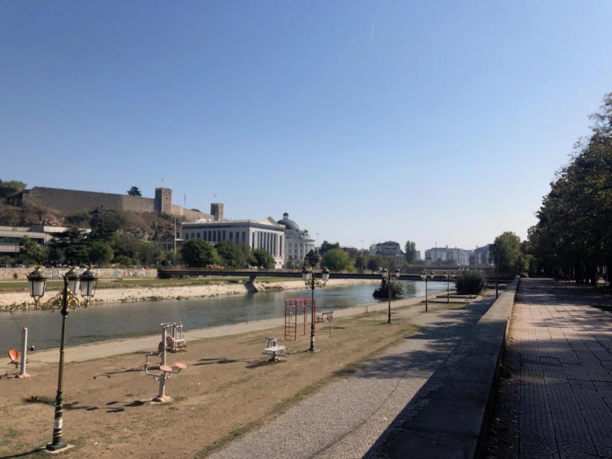 City Centre River View Apartment Skopje Exterior foto